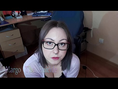 ❤️ 戴眼鏡的性感女孩在鏡頭前深吸假陽具 他媽的視頻 在 zh-tw.porn-mz.ru ❌️❤